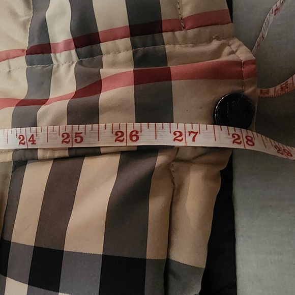 Burberry reversible puffer vest w/hood XXL - Picture 11 of 14